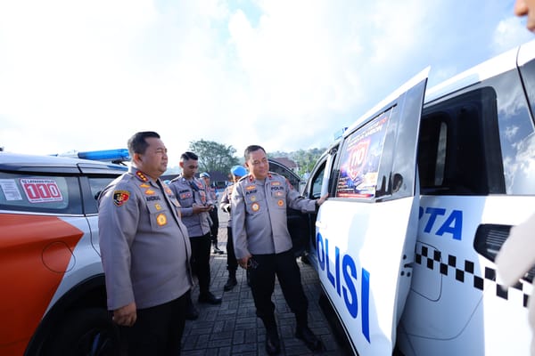 Polda Maluku Pastikan Layanan Darurat 110 Siaga 24 Jam, Wakapolda Cek Langsung Kendaraan Operasional