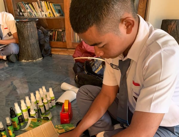 Melalui ekstrakurikuler Market Juara, SMKN Jawa Tengah Gembleng Siswa Berwirausaha