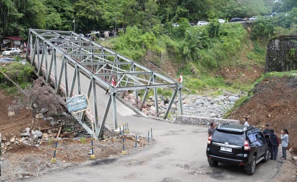 Jembatan Shortcut Enang-Enang Pangkas Waktu Tempuh Dengan  Beban Kendaraan  30 Ton