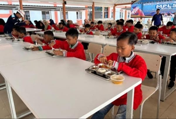 Rakyat Bersuara  Manfaat Sekolah Rakyat Untuk Mereka Yang Miskin Ekstreem
