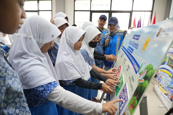 Marga Trans Nusantara Tanamkan Budaya Keselamatan melalui Program MTN Mengajar 2026