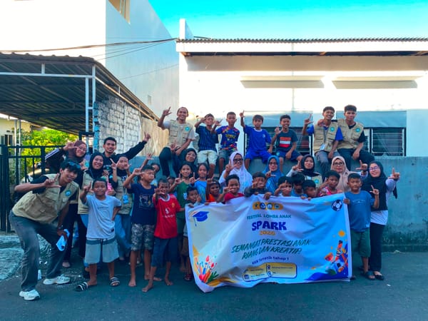 Mahasiswa KKN Tematik Unkhair di Stadion Ternate Gelar Festival Lomba Anak-Anak