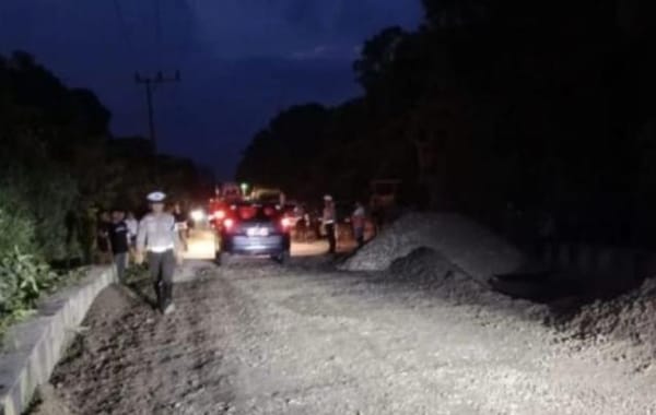 Warga Ramai Bagikan Video Jalan Ambles di Katingan, BPJN Pastikan Jalur Tidak Putus Total