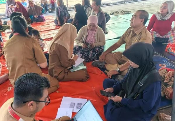 Saat Rumah dan Dokumen Ludes Terbakar, Disdukcapil Palangka Raya Hadir Jemput Bola