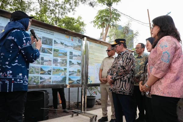 Pemprov DKI Tuntaskan Pembangunan Tanggul dan Jalan Inspeksi Kali Grogol Secepatnya