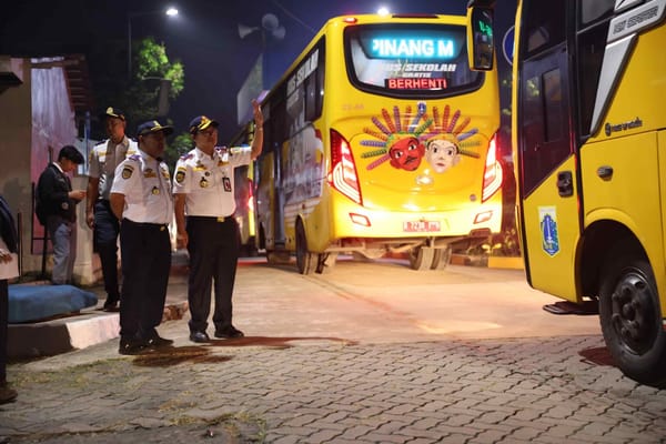 Hari Pertama Sekolah, Pemprov DKI Kerahkan 235 Bus Sekolah Layani 50 Rute, Keselamatan Pelajar Jadi Prioritas