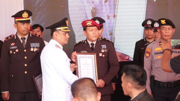 Gagalkan Peredaran 40 Kilogram Narkotika,Kapolsek KPN Bersama Jajaran Terima Penghargaan di HUT Bhayangkara ke 80