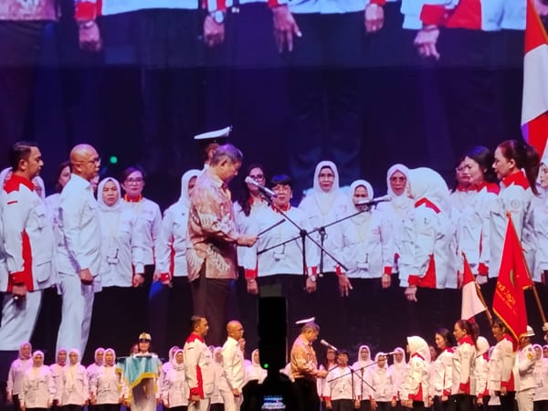 Hashim Djojohadikusumo Lantik Srikandi Jaga Desa se-Indonesia, ABPEDNAS dan SMSI Bersinergi Kawal Program Desa