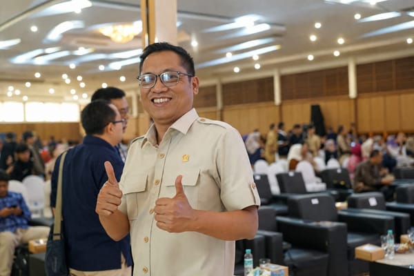 Ketua DPRD Jember: Usaha Mikro Punya Kekuatan Ampuh Terus Bertahan di Era Gempuran Bisnis Digital