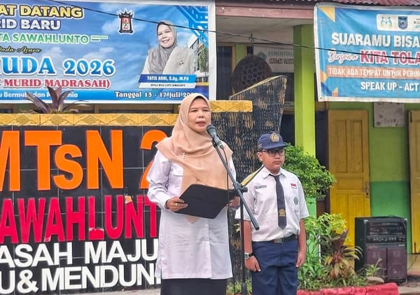 Awal Tahun Ajaran Bukan Sekadar Upacara! Kepala MTsN 2 Sawahlunto Tegaskan Disiplin, Prestasi, dan Karakter Jadi Prioritas