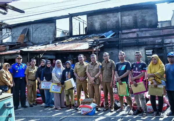 Api Mengamuk Saat Warga Terlelap, Tujuh Bangunan di Sawahlunto Ludes Terbakar