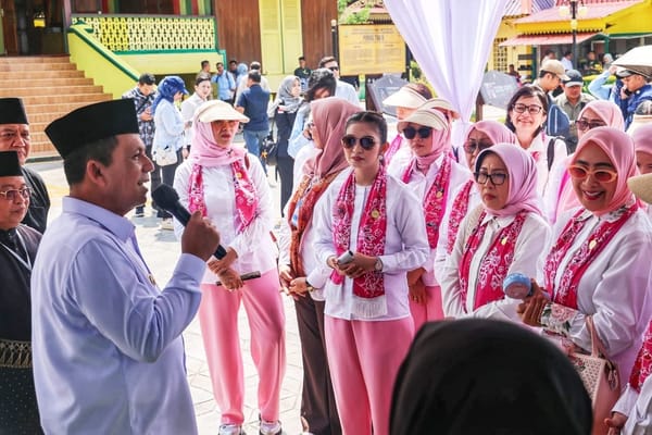 Ketua Seruni KMP Tinjau Daerah Peninggalan Sejarah Melayu Pulau Penyengat