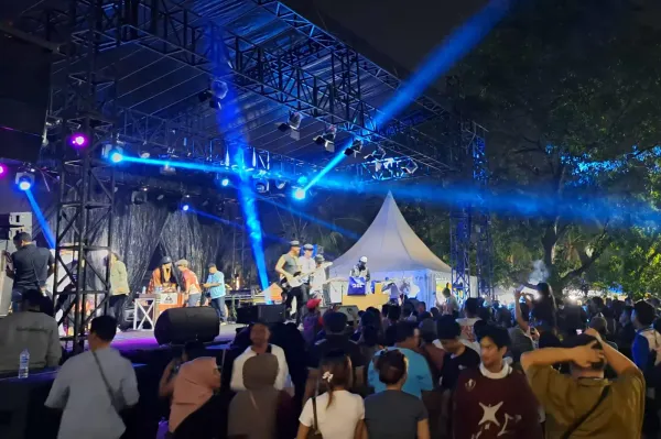 Nobar Final Piala Dunia 2026 di Depok UMKM Raup Berkah