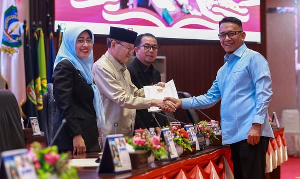 Laporan Pertanggungjawaban APBD tahun 2025 Memiliki Sejumlah Catatan dari Fraksi-Fraksi DPRD Kepri