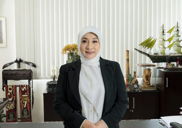 Pengusaha dan Penggerak UMKM dr. Karlina Kandidat  Ketua Kadin Depok