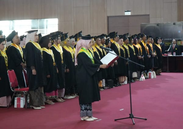 Raih IPK Tertinggi, Asiya Mengaku Tidak Punya Resep Khusus Belajar