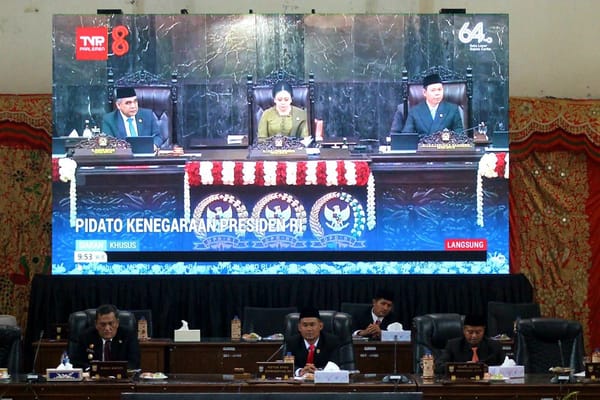 Wabup Pasaman Barat dan DPRD Dengarkan Pidato Kenegaraan Presiden tentang RAPBN 2027