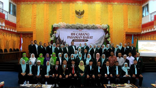 Kepengurusan Baru IDI Pasaman Barat Dilantik, Bupati Ingatkan Pentingnya Pendekatan Humanis dalam Pelayanan Medis