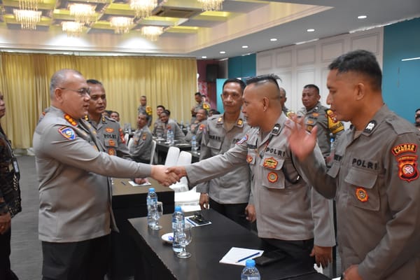 Polda Kalbar Gembleng Bhabinkamtibmas Hadapi TPPO hingga Konflik Sosial