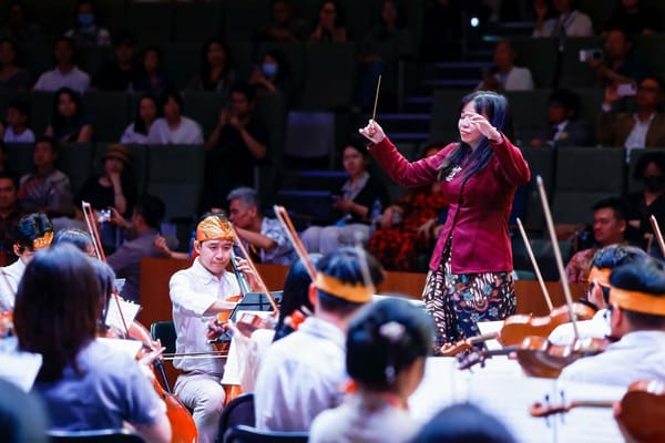 Sukses Gelar Konser Diplomasi Budaya, TRUST Orchestra Rayakan HUT ke-81 RI di Bejing