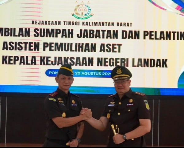 Asep Sunarsa Jabat Kajari Landak