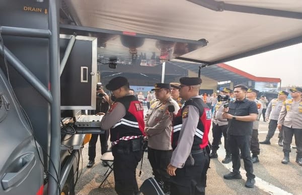 Drone Canggih UAV VTOL Polda Kalbar Mulai Mengudara