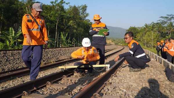 Jelang Libur Panjang HUT RI, KAI Daop 5 Perketat Pengawasan Jalur Kereta