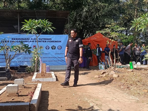 Polri Ekshumasi Jenazah Sutrimo, Dalami Dugaan Kematian Tidak Wajar