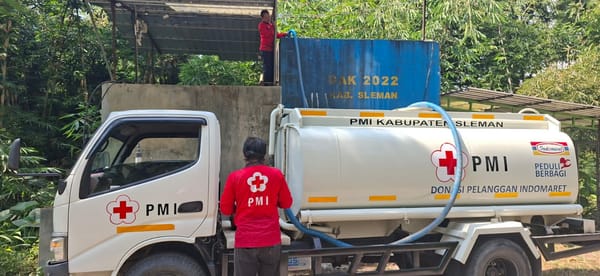 PMI Sleman Mulai Salurkan Bantuan Air Bersih bagi Warga Terdampak Kekeringan