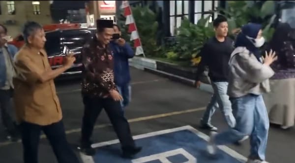 KPK Periksa Dua Pejabat Unsoed di Mapolresta Banyumas