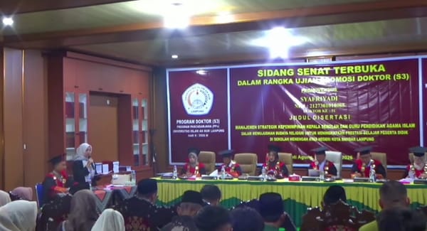 Promovendus Syafriyadi, Berhak Menyandang Gelar Doktor Setelah Menjalani Ujian Promosi Doktor di Unis An Nur Lampung