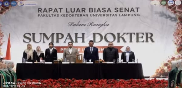 102 Dokter Baru Unila Ikuti Prosesi Pengambilan Sumpah Dokter Periode III Tahun 2026