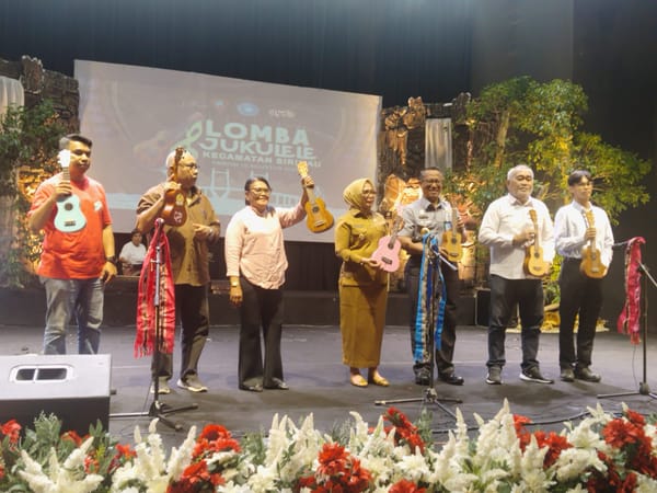 Ely Toisutta: Jukulele Harus Jadi kekuatan Jaga Budaya dan Perdamaian Ambon