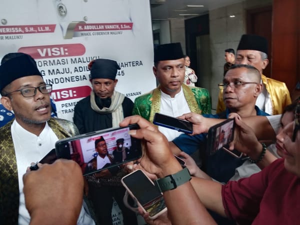 Raja-Raja Adat Buru Temui Gubernur Maluku