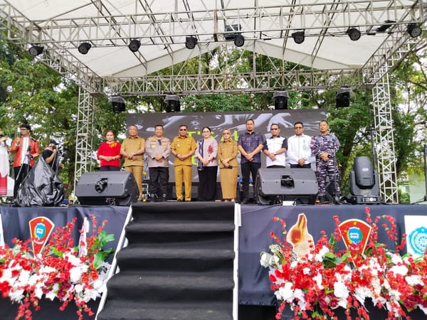 Wali Kota Ambon Targetkan Jukulele Ambon Pecahkan Rekor Dunia