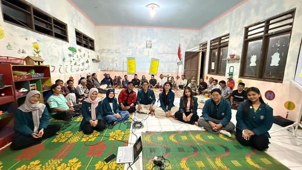 Retakan Tanah Saat Kemarau Picu Kewaspadaan, Warga Silegok Gandeng Mahasiswa UNDIP Perkuat Mitigasi Longsor