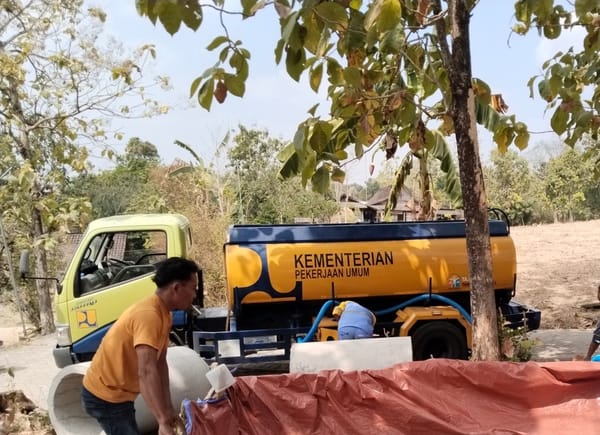 Kementerian PU Bantu Air Bersih Untuk Warga di Sungai Bengawan Solo