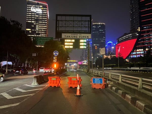 Aksi Demo Mulai Memasuki Jalan Tol, Jasamarga Lakukan Penutupan Gerbang Tol  Dalam Kota