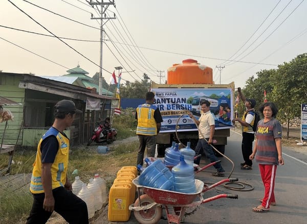 Kementerian PU Salurkan Air Bersih di Nabire