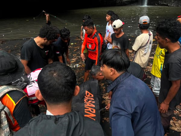 Dua Hari Pencarian. Pemuda Yang Hilang Di Wisata Air Terjun Jembatan Alam Ditemukan Meninggal Dunia