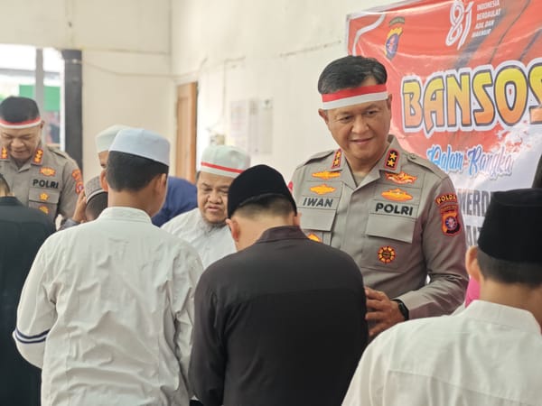 Kapolda Kalteng Sambangi Anak-anak Panti Asuhan Berkah