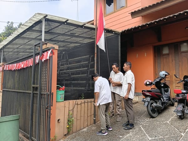 Semangat Kemerdekaan, Anak-Anak Berkebutuhan Khusus BPIM Depok Laksanakan Upacara Bendera dan Lomba