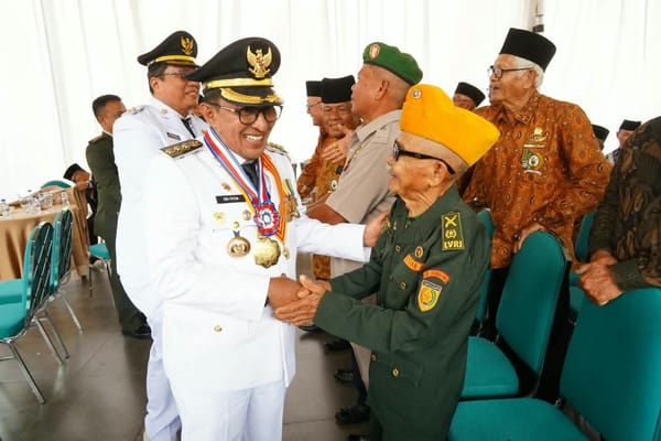 Temu Ramah Veteran di Tanah Datar, Eka Putra Soroti Peran Radio YBJ-6 dalam Mempertahankan Kemerdekaan
