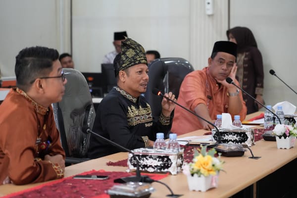 Plt Bupati Kuansing Kawal Usulan Pengaspalan Jalan Transmigrasi ke Kementrian, Tekankan Sinergi Percepatan Pembangunan
