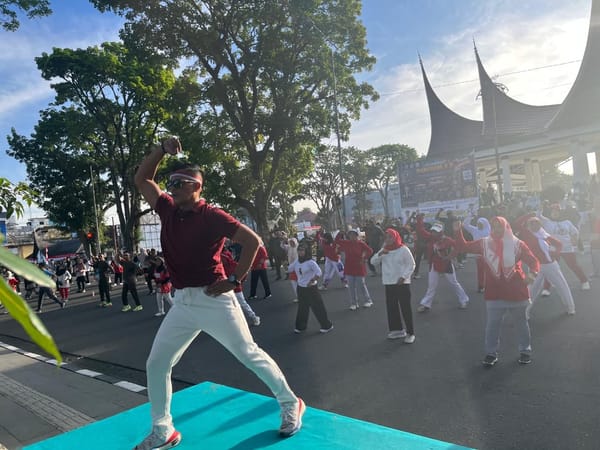Ribuan Warga Ramaikan Car Free Day HUT Kodam XX Tuanku Imam Bonjol
