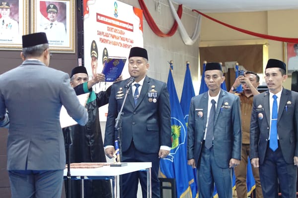 Dari Pj Sekda ke Sekda Definitif, Dr. Aspa Muji Resmi dilantik Bupati Paris Yasir