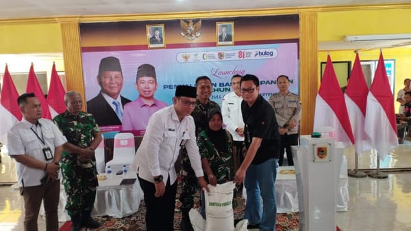 Bulog Jember Salurkan Bantuan Pangan Untuk 380.195 KPM
