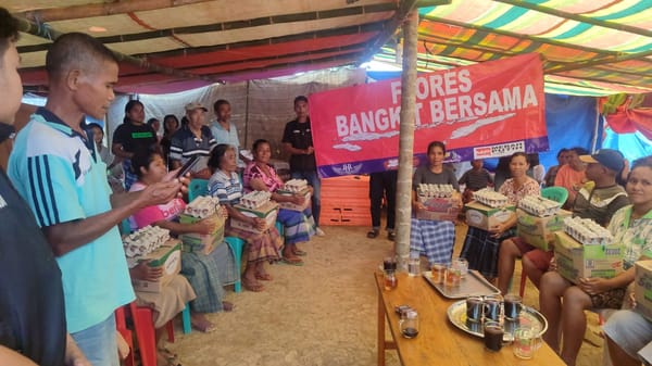 Hari Kedua Peduli Gempa Flores, JHL Foundation Sisir Tiga Kecamatan di Manggarai Barat, Salurkan Bantuan