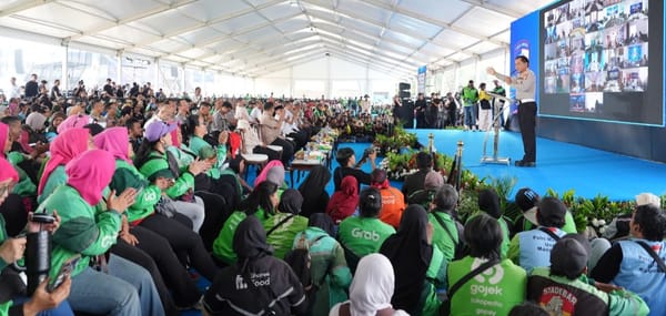 Pengemudi Ojol Jabodetabek Ikuti Gebyar Keselamatan Lalu Lintas