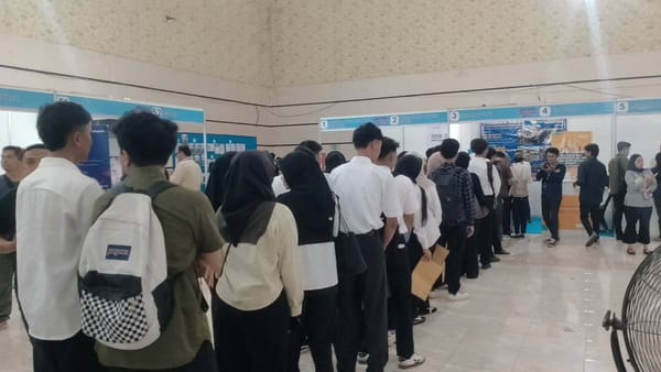 Ribuan Pencari Kerja Serbu Jember Job Market Fair 2026